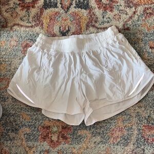 Lululemon White low rise hotty hot shorts